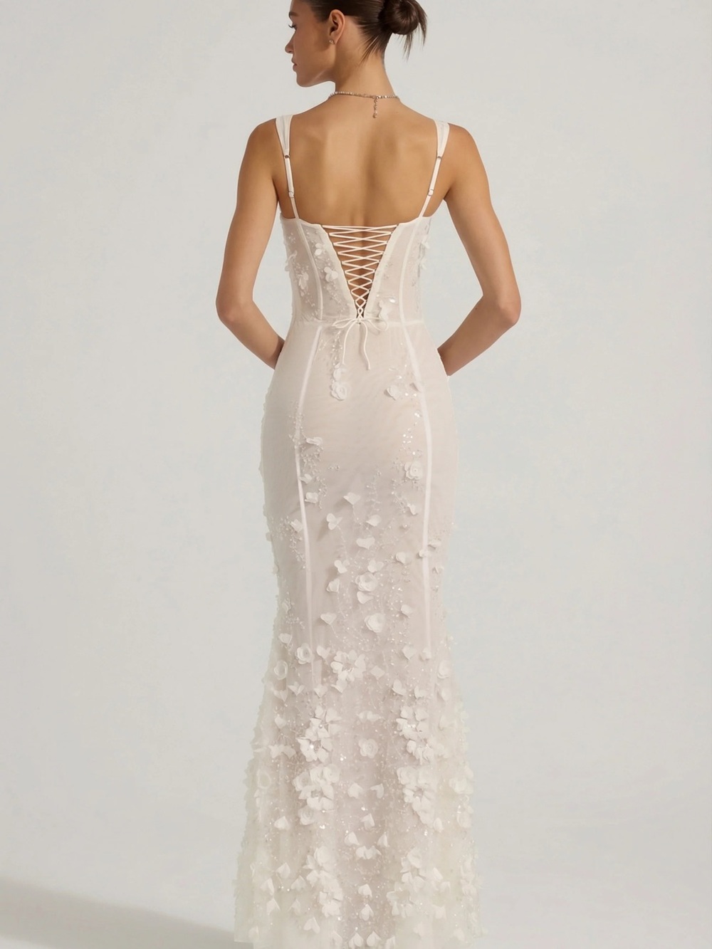 Oh Polly Elegant White Floral Appliqué Sheath Corset Dress NWT - Picture 2 of 3